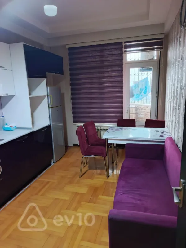 Kirayə verilir 3 otaqlı yeni tikili 82 m²