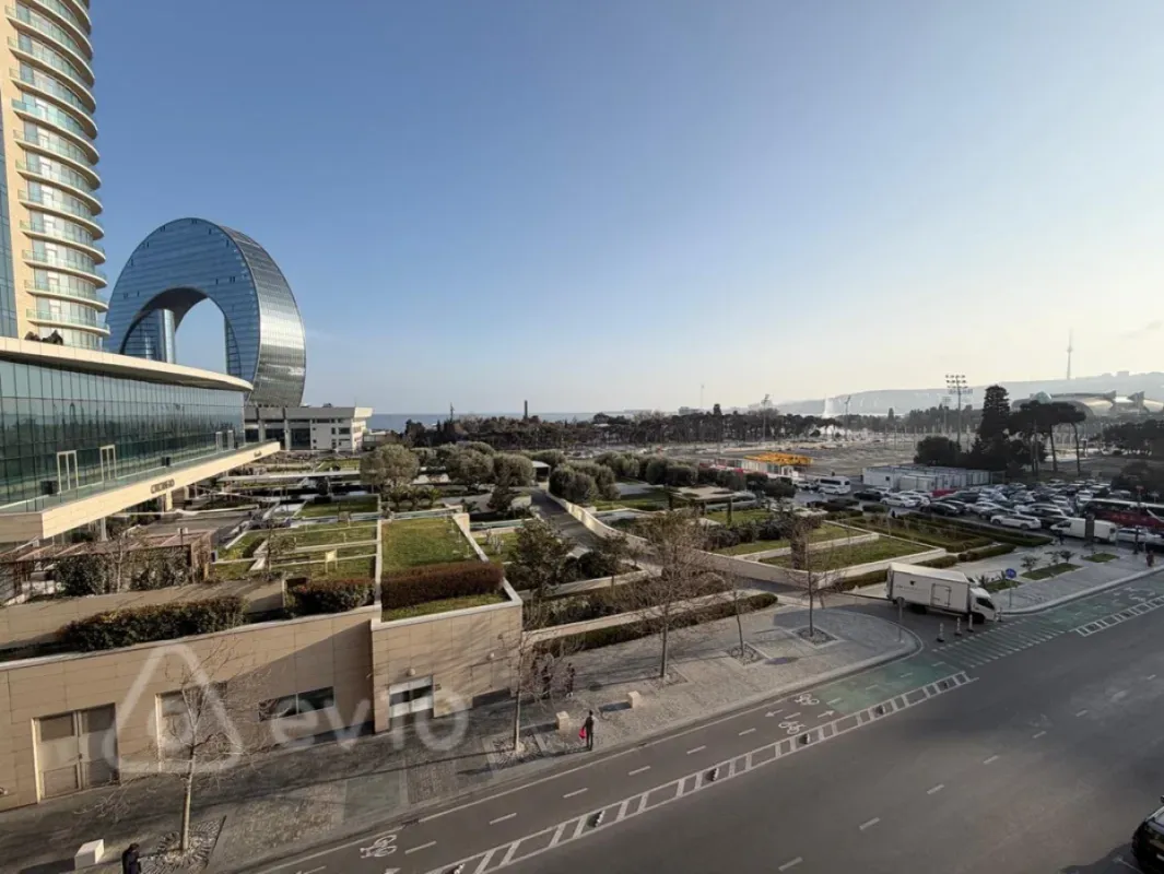 Satılır 4 otaqlı yeni tikili 183 m²