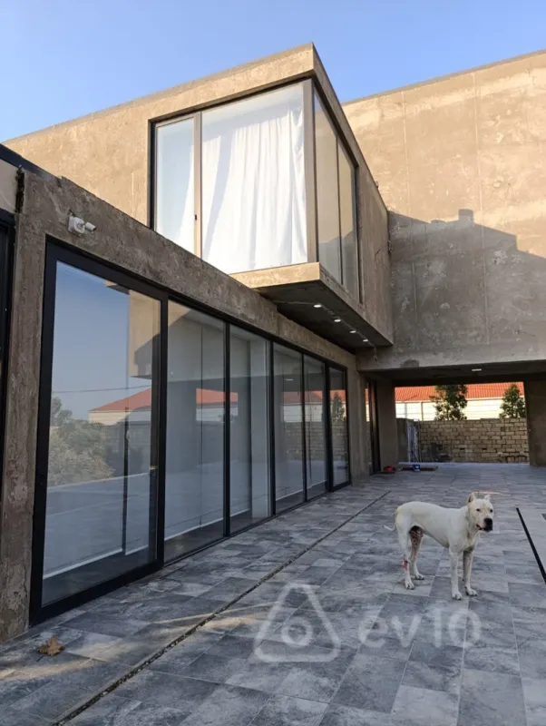 Satılır 7 otaqlı həyət evi 350 m²
