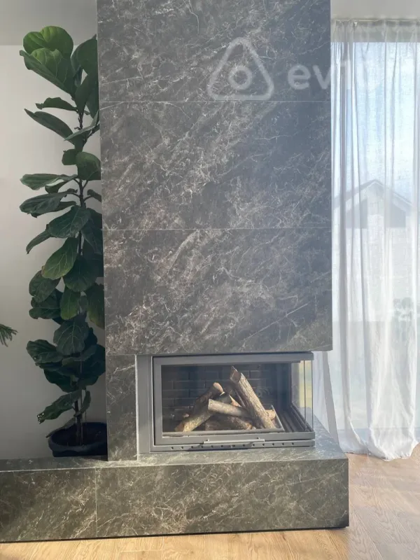 Satılır 7 otaqlı həyət evi 350 m²