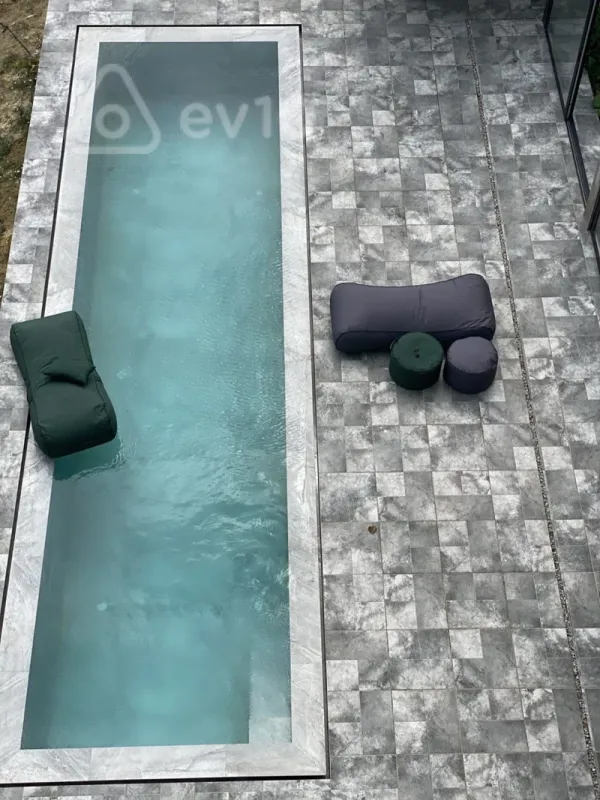 Satılır 7 otaqlı həyət evi 350 m²