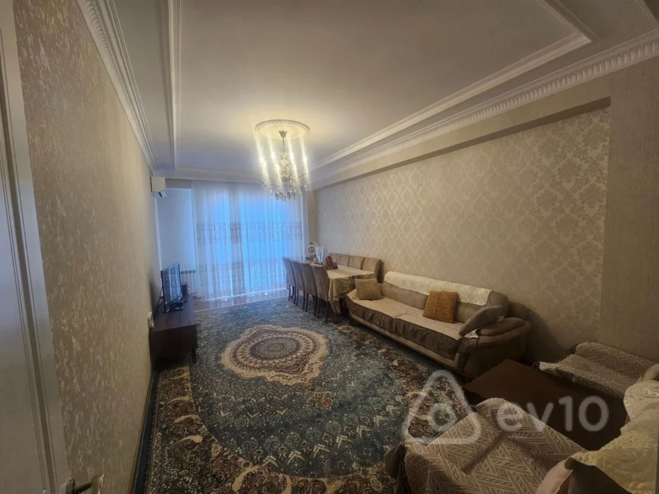 Kirayə verilir 3 otaqlı yeni tikili 117 m²