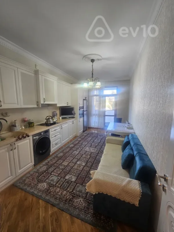 Kirayə verilir 3 otaqlı yeni tikili 117 m²