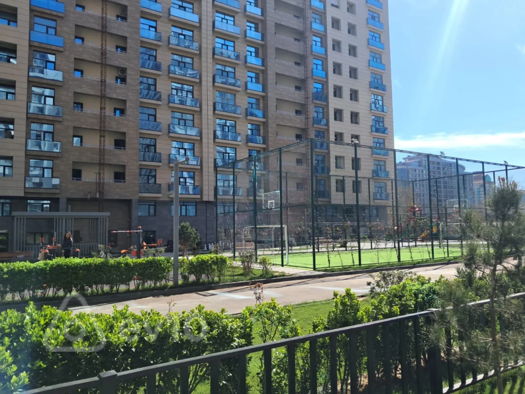 Satılır 2 otaqlı yeni tikili 92 m²