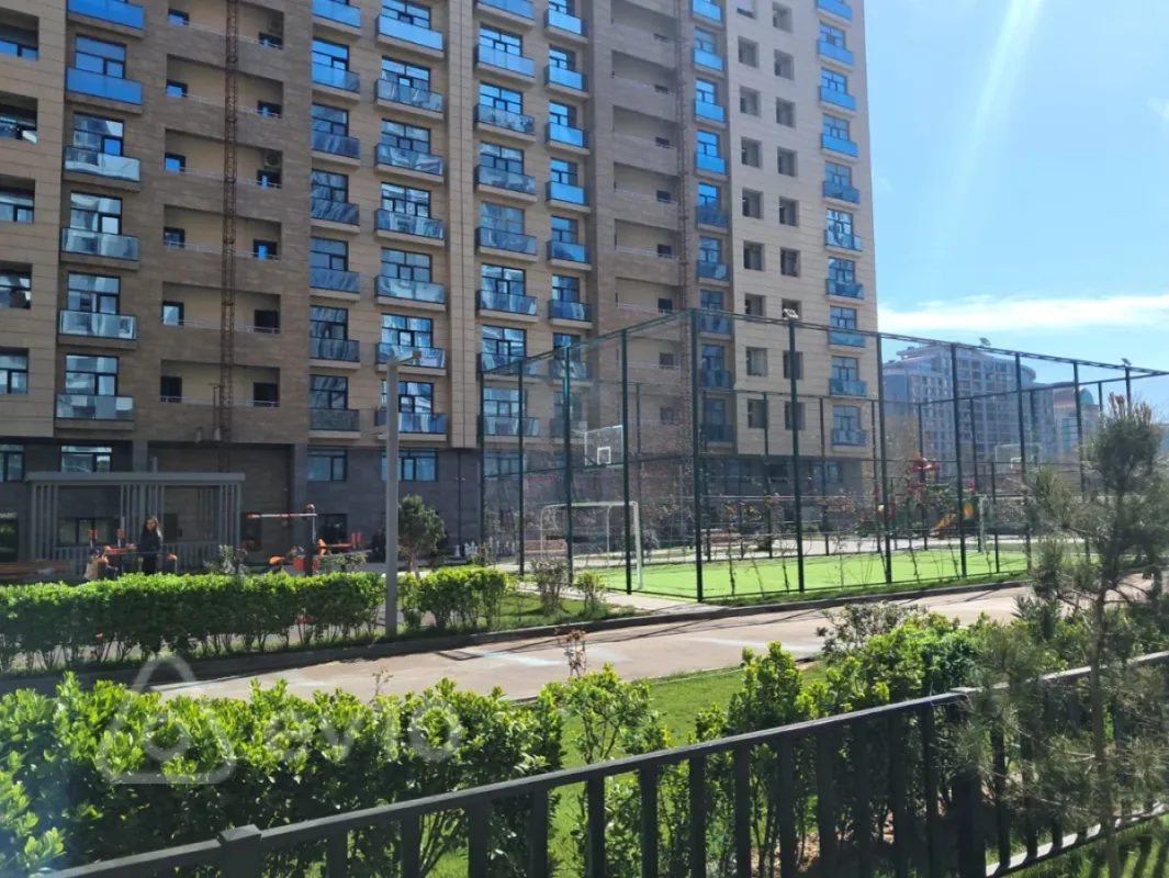 Satılır 2 otaqlı yeni tikili 92 m²