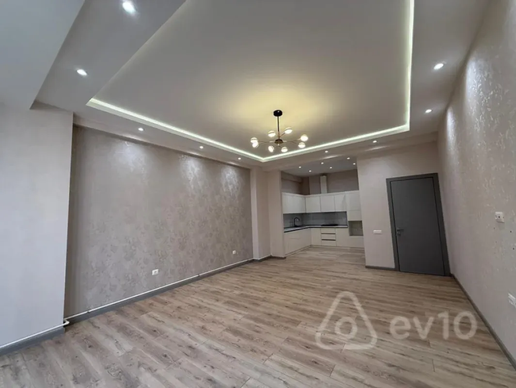 Satılır 2 otaqlı yeni tikili 92 m²