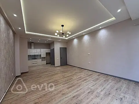 Satılır 2 otaqlı yeni tikili 92 m²