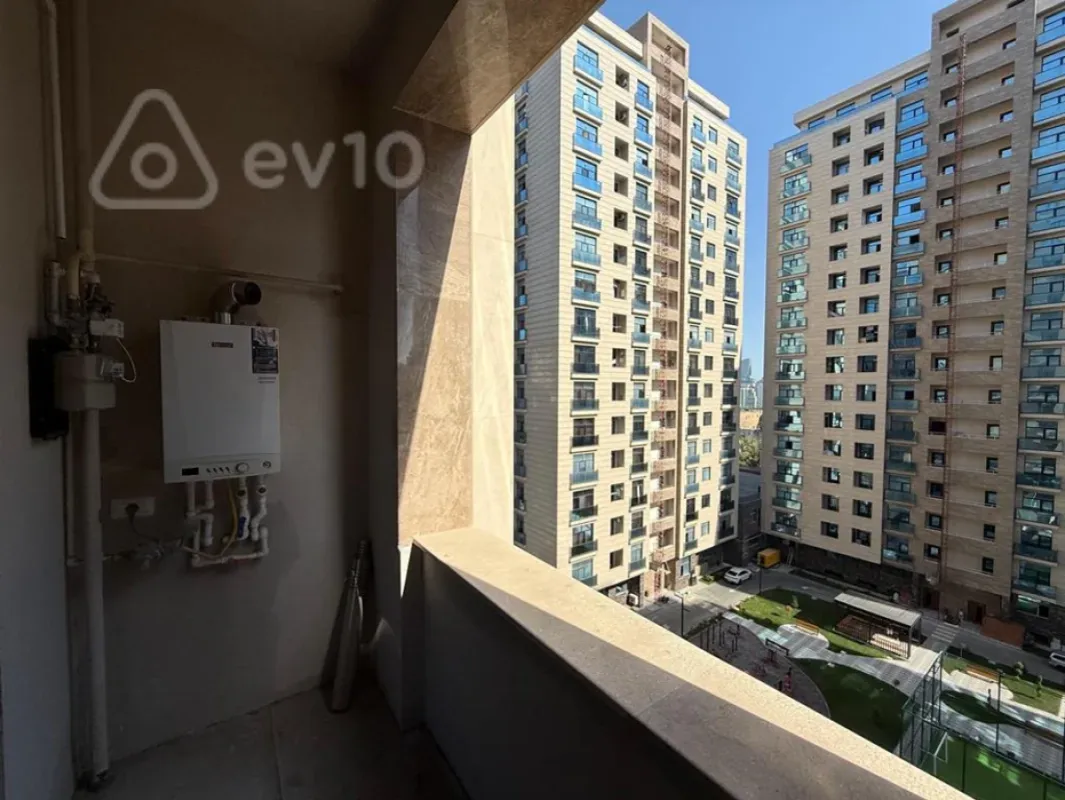 Satılır 2 otaqlı yeni tikili 92 m²