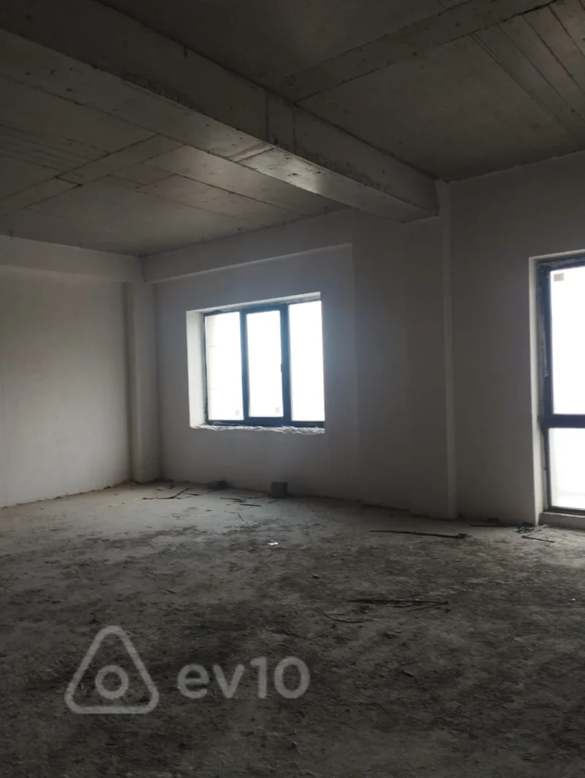 Satılır 4 otaqlı yeni tikili 186 m²