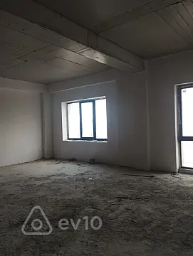 Satılır 4 otaqlı yeni tikili 186 m²
