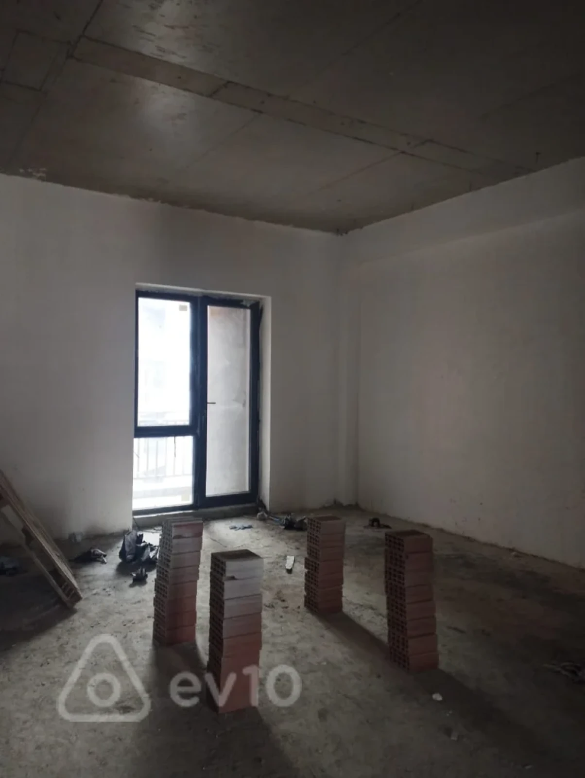 Satılır 4 otaqlı yeni tikili 186 m²