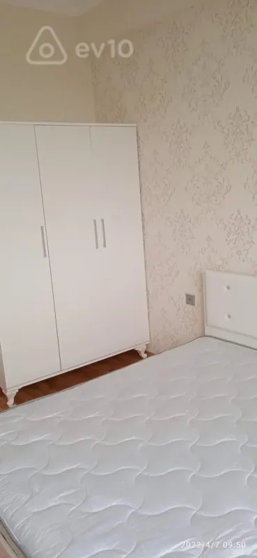 Kirayə verilir 2 otaqlı yeni tikili 46 m²