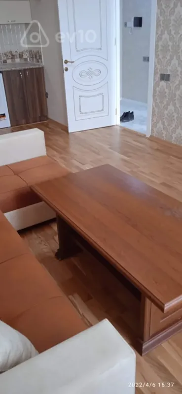 Kirayə verilir 2 otaqlı yeni tikili 46 m²