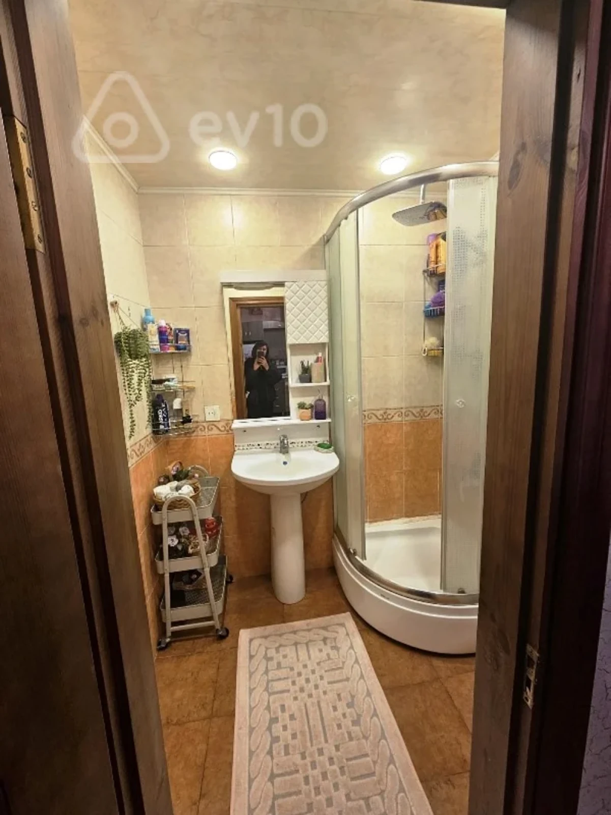 Satılır 3 otaqlı köhnə tikili 80 m²
