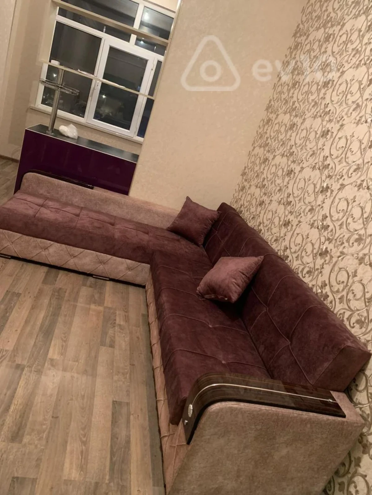 Kirayə verilir 2 otaqlı yeni tikili 65 m²