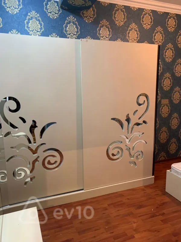 Kirayə verilir 2 otaqlı yeni tikili 65 m²