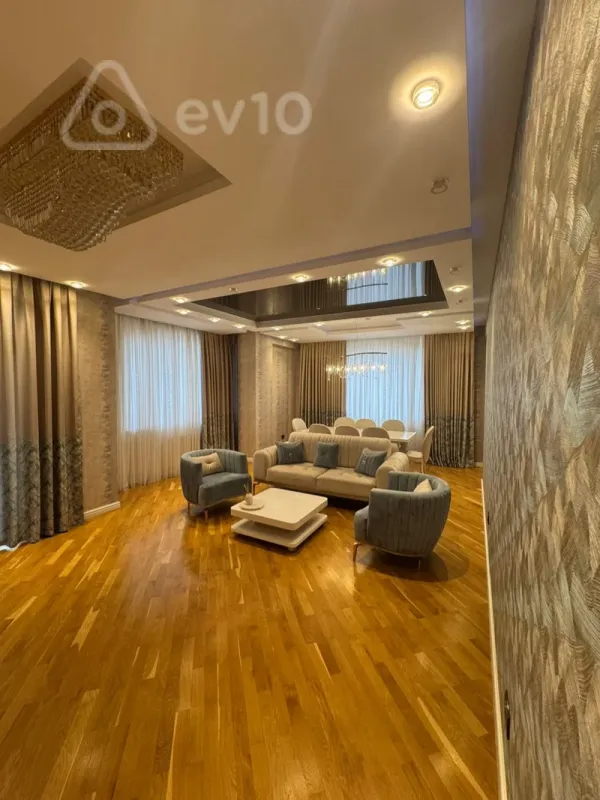 Kirayə verilir 4 otaqlı yeni tikili 180 m²