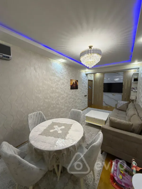 Satılır 2 otaqlı yeni tikili 78 m²