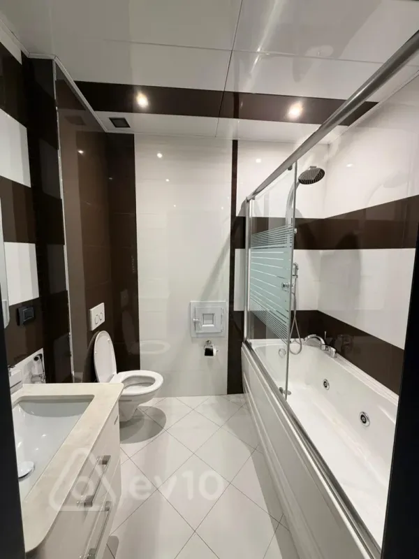 Satılır 4 otaqlı yeni tikili 147 m²