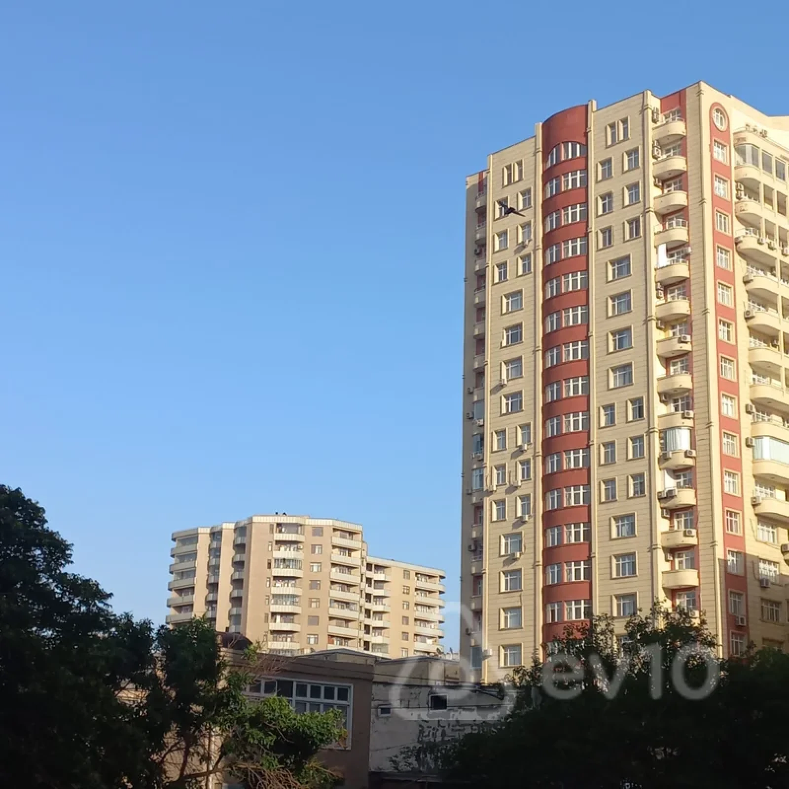 Satılır 4 otaqlı yeni tikili 147 m²