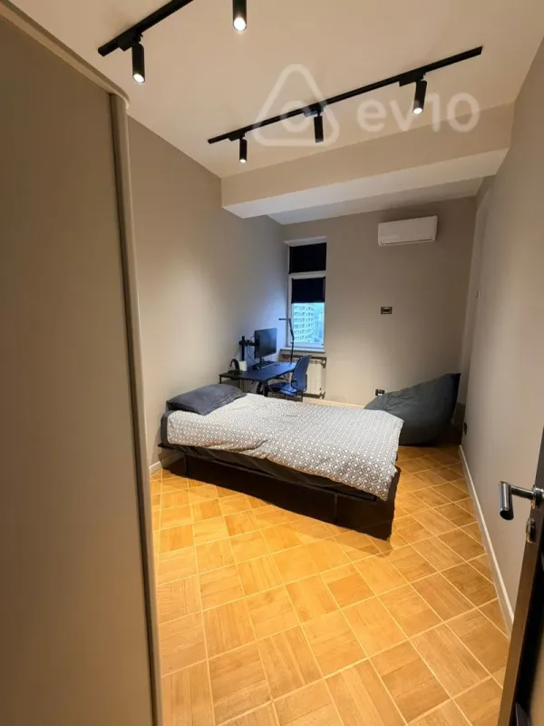 Satılır 4 otaqlı yeni tikili 147 m²