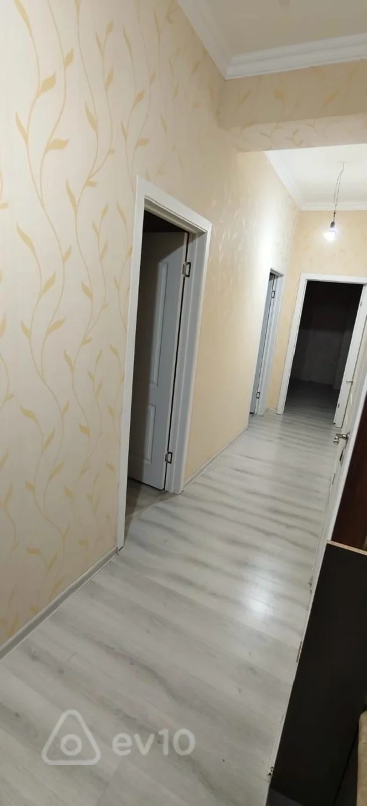 Kirayə verilir 2 otaqlı yeni tikili 65 m²