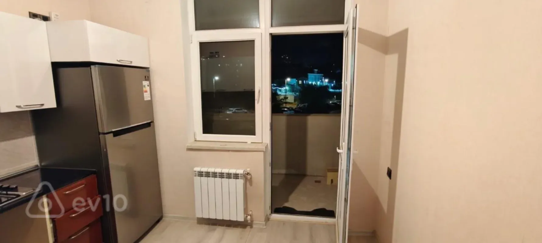 Kirayə verilir 2 otaqlı yeni tikili 65 m²