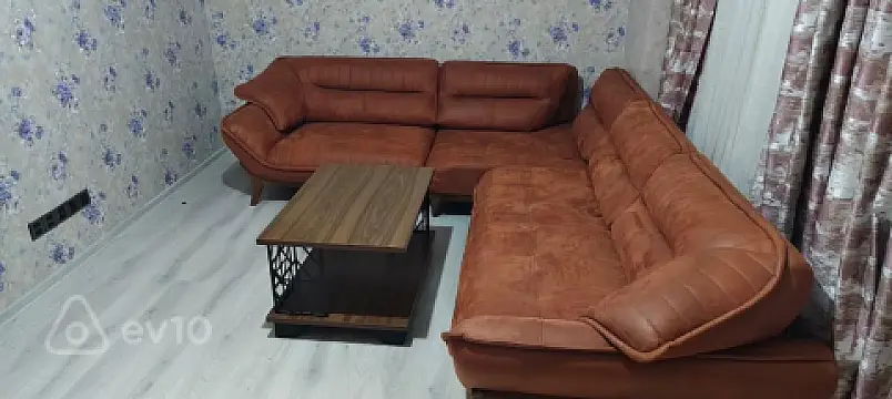 Kirayə verilir 2 otaqlı yeni tikili 65 m²
