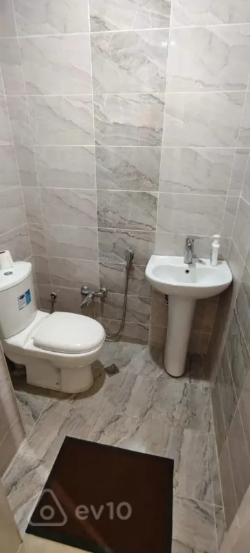 Kirayə verilir 2 otaqlı yeni tikili 65 m²