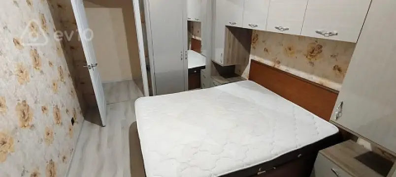 Kirayə verilir 2 otaqlı yeni tikili 65 m²