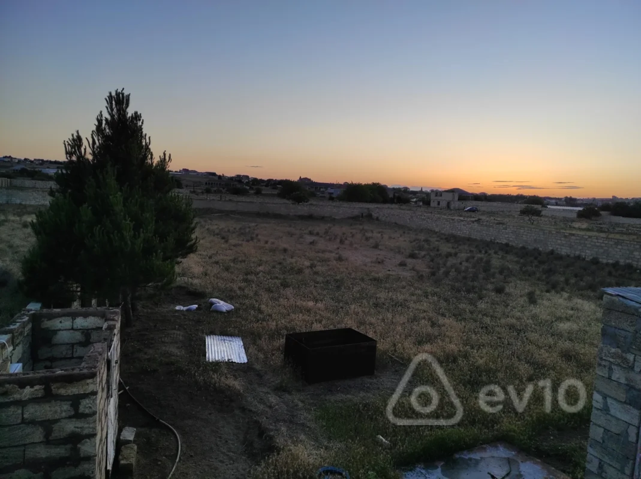 Kirayə verilir torpaq sahəsi