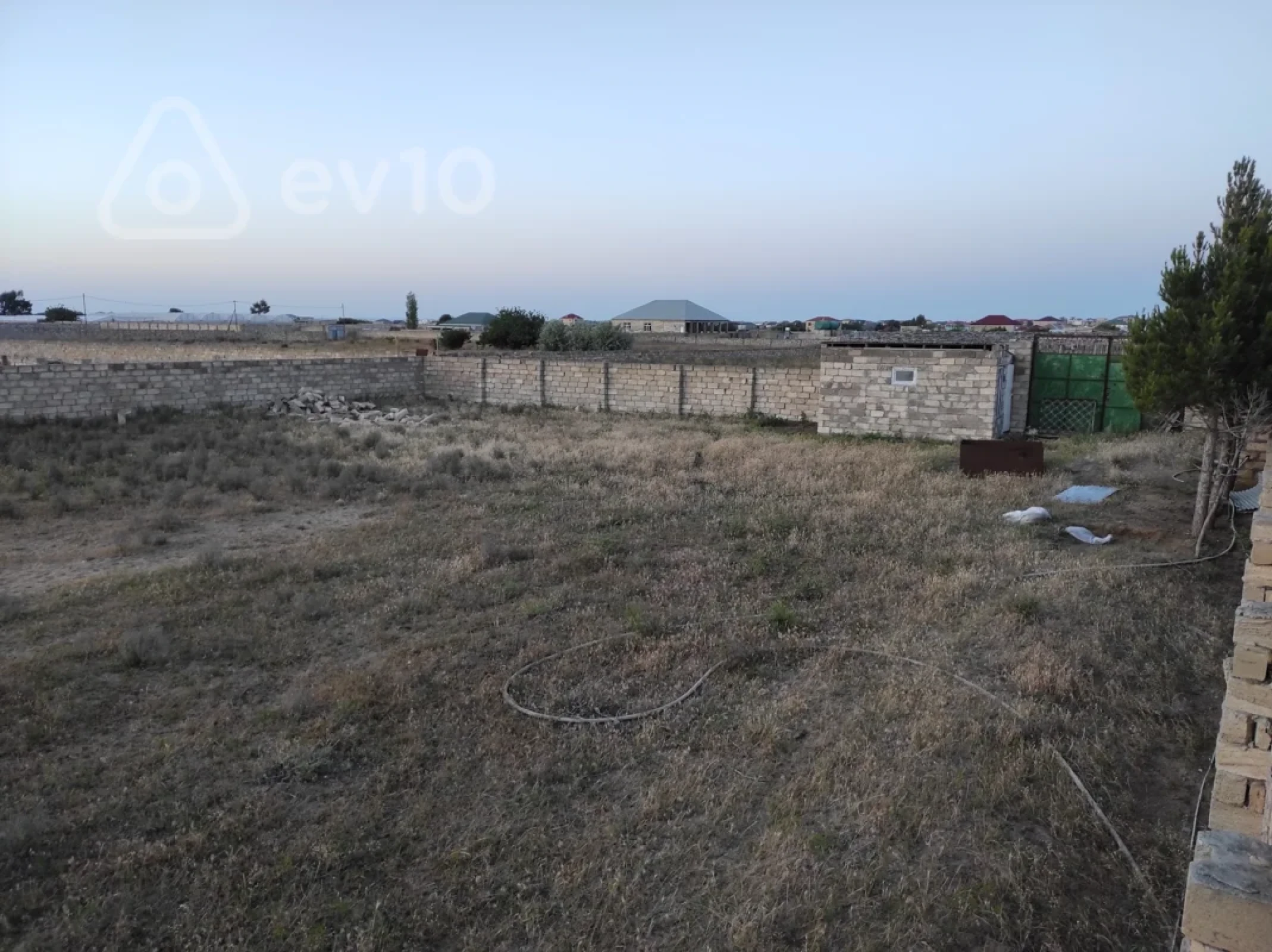 Kirayə verilir torpaq sahəsi