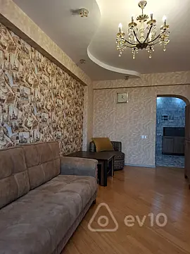 Kirayə verilir 2 otaqlı yeni tikili 70 m²