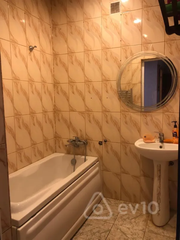 Kirayə verilir 2 otaqlı yeni tikili 62 m²