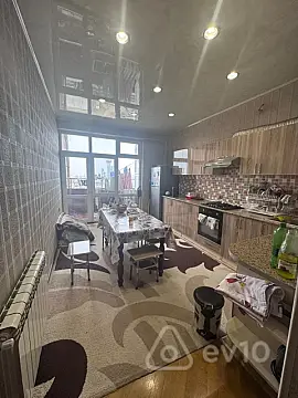 Kirayə verilir 3 otaqlı yeni tikili 100 m²