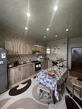 Kirayə verilir 3 otaqlı yeni tikili 100 m²