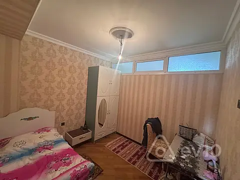 Kirayə verilir 3 otaqlı yeni tikili 100 m²