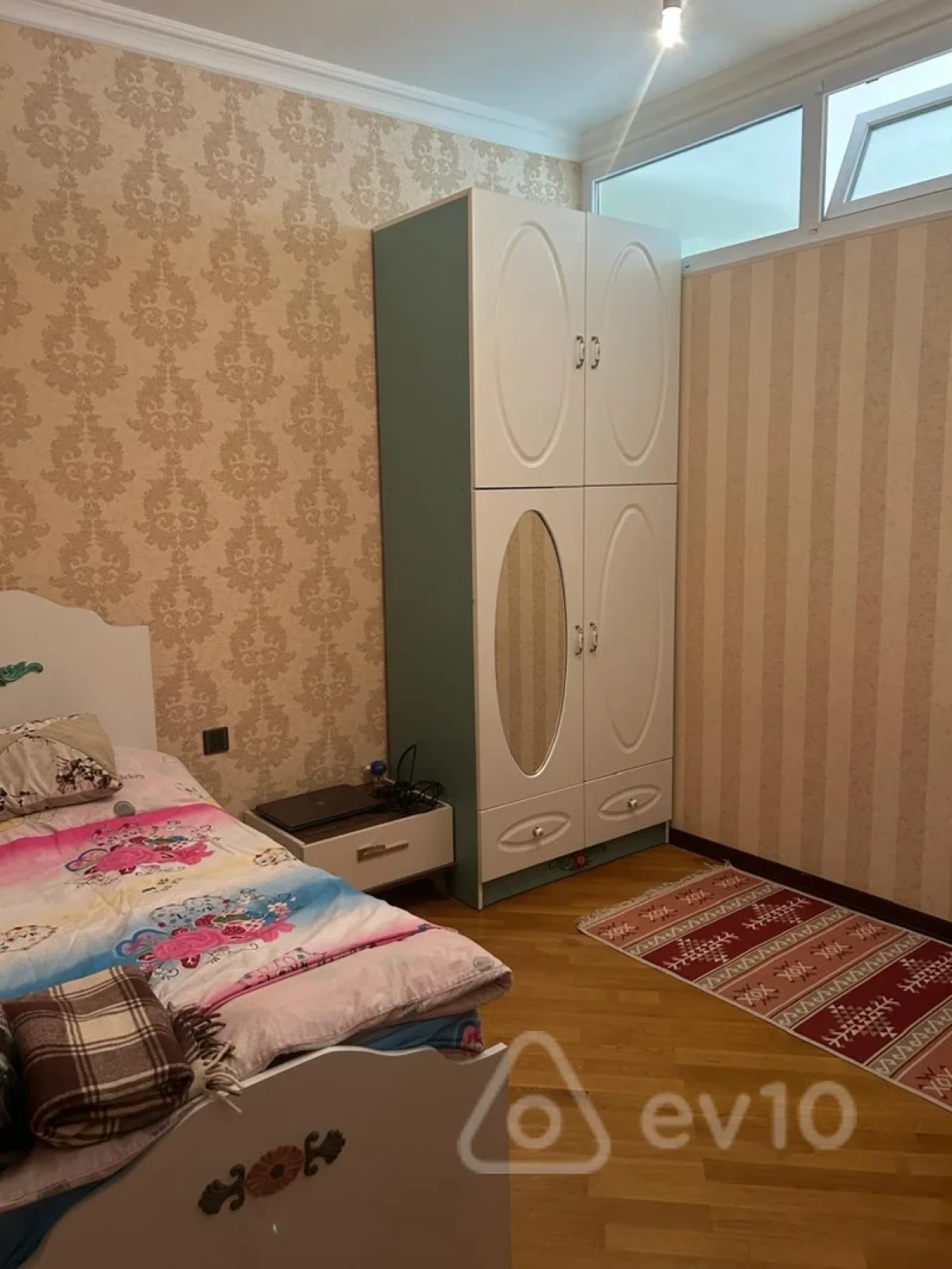 Kirayə verilir 3 otaqlı yeni tikili 100 m²