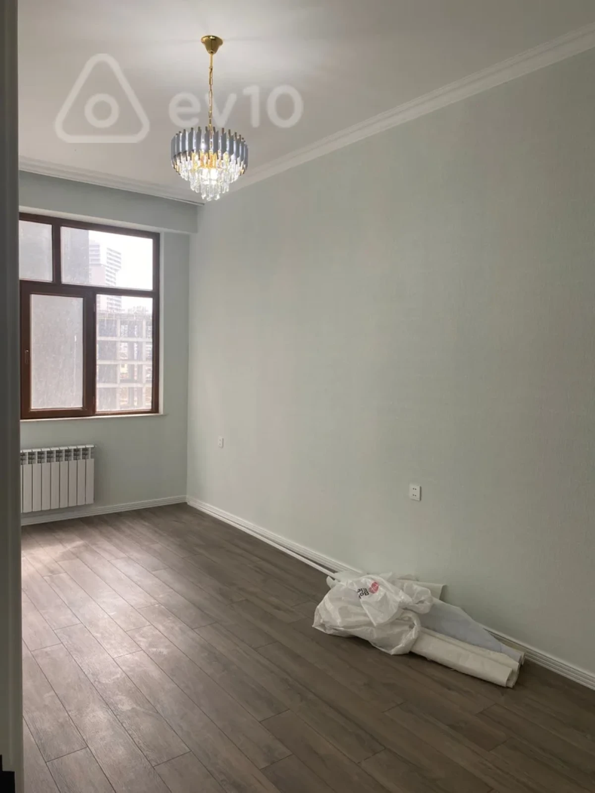 Satılır 2 otaqlı yeni tikili 74 m²