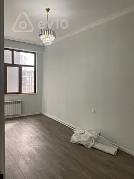 Satılır 2 otaqlı yeni tikili 74 m²