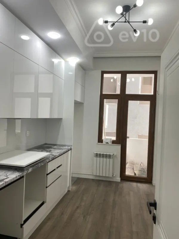Satılır 2 otaqlı yeni tikili 74 m²