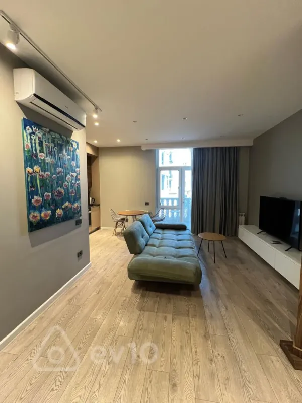 Satılır 3 otaqlı yeni tikili 105 m²