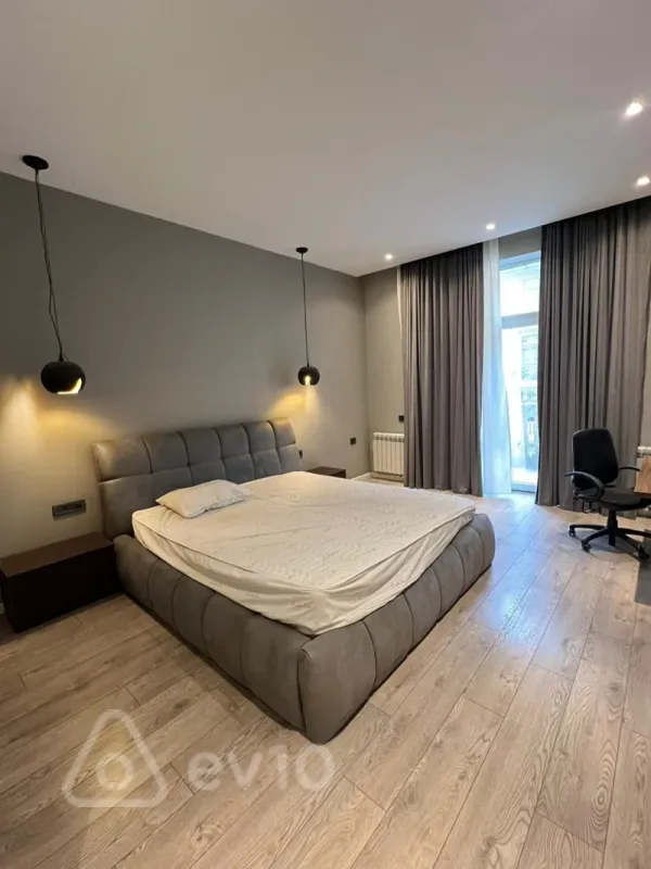 Satılır 3 otaqlı yeni tikili 105 m²