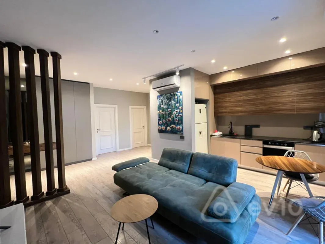 Satılır 3 otaqlı yeni tikili 105 m²