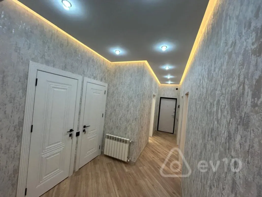 Satılır 4 otaqlı həyət evi 120 m²