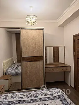 Kirayə verilir 2 otaqlı yeni tikili 65 m²