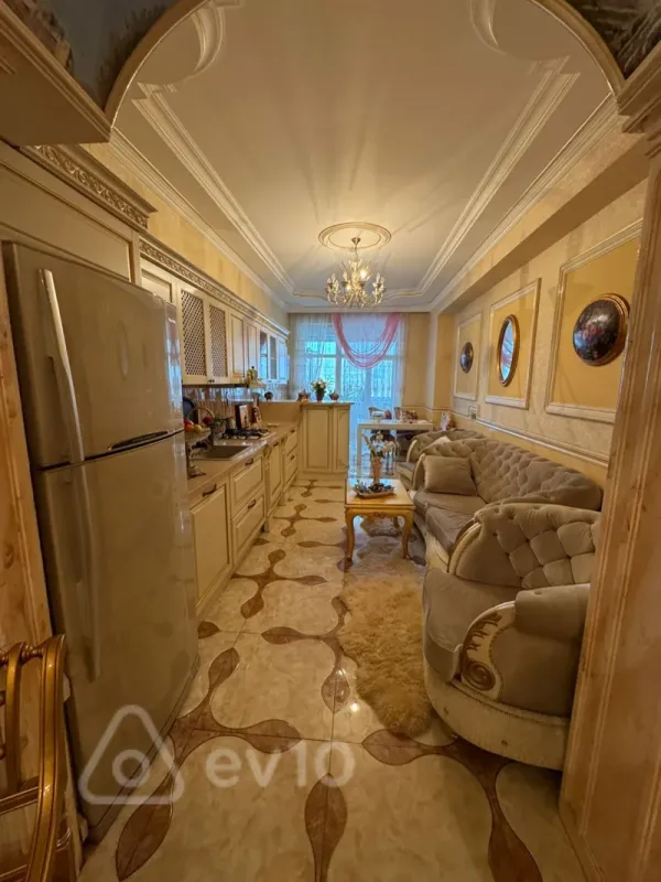 Satılır 4 otaqlı yeni tikili 186 m²