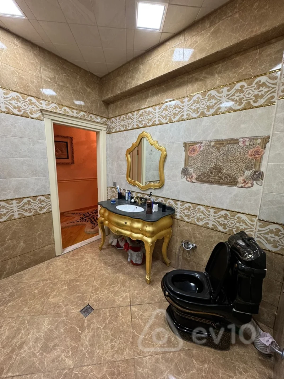 Satılır 4 otaqlı yeni tikili 186 m²