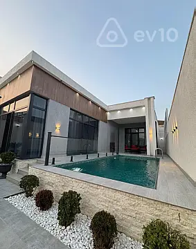 Satılır 4 otaqlı həyət evi 160 m²