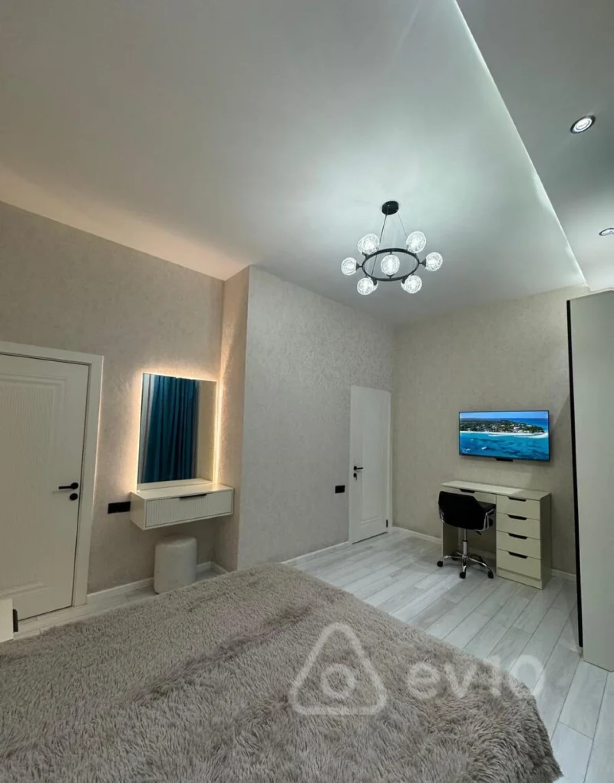 Satılır 4 otaqlı həyət evi 160 m²